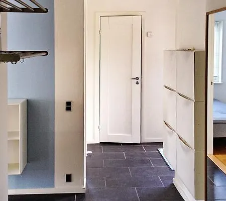 Nyaraló Three-bedroom Holiday In 6 *