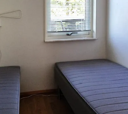 Three-bedroom Holiday In 6 * Strøby Ladeplads