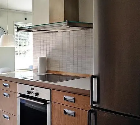 Nyaraló Three-bedroom Holiday In 6 *