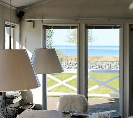 Nyaraló Three-bedroom Holiday In 6