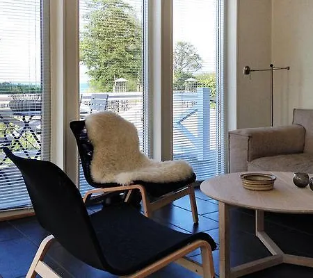 Three-bedroom Holiday In 6 Strøby Ladeplads